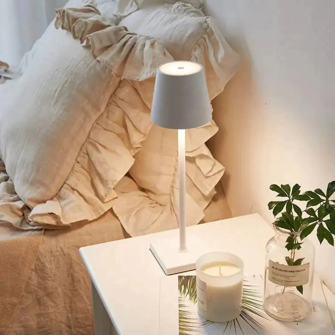 Stylish Cordless Lamp